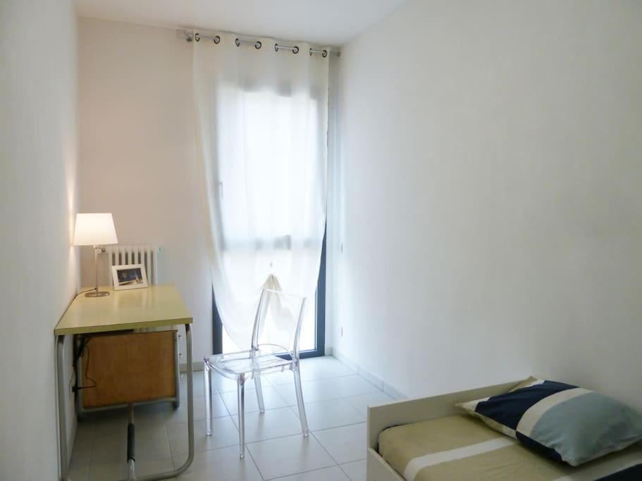 Modern & Strategic Apartment Siena Buitenkant foto